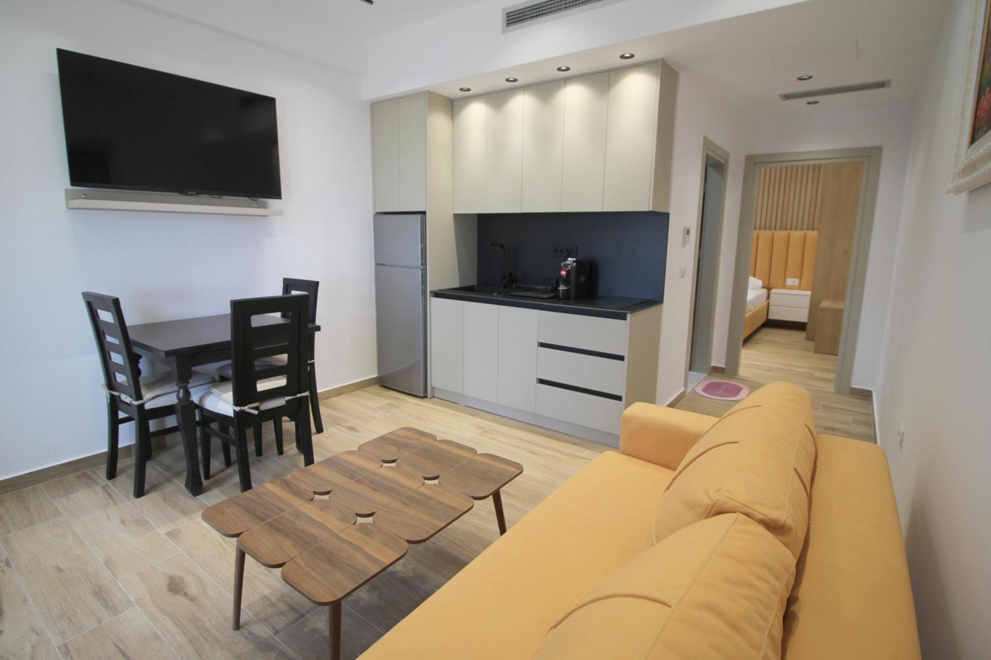 Alis Apartments Саранда Экстерьер фото
