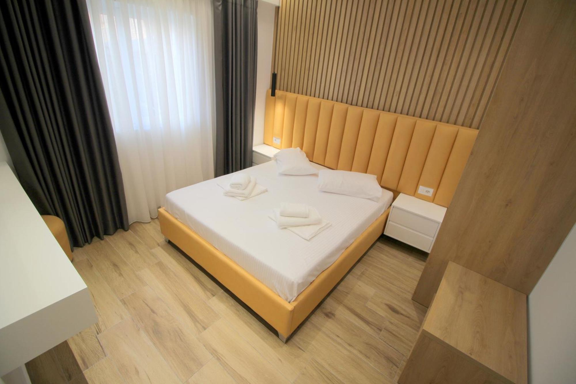 Alis Apartments Саранда Экстерьер фото